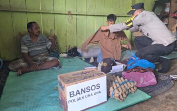 Video Viral Tangisan Bocah di Pulau Wakai, Kapolsek Unauna Segera Berikan Bantuan