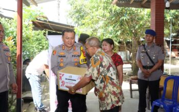 Bhayangkara ke-79: Kapolres Lobar Jalin Kedekatan dengan Senior