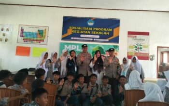 Police Goes to School, Polsek Sanggar Sosialisasi Bahaya Laten Narkoba dan Pencegahan Kenakalan Remaja di SMPN 1 Sanggar