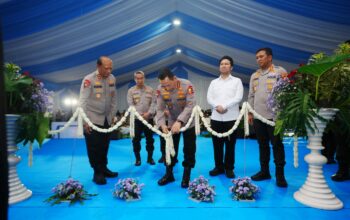 Hadiri Groundbreaking di Sidoarjo, Kapolri Sebut Polri Sudah Miliki 458 SPPG