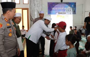 Kapolres Lombok Barat Tekankan Keteladanan Rasulullah pada Maulid Nabi di Masjid Baiturrahman