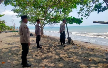 Polsek Gerung Pastikan Keamanan Wisatawan di Pantai Induk dan Golden Melon