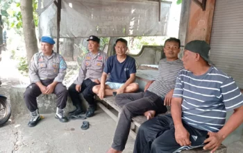 Polsek Lembar Turun Langsung: Cegah 3C Lewat Patroli Dialogis